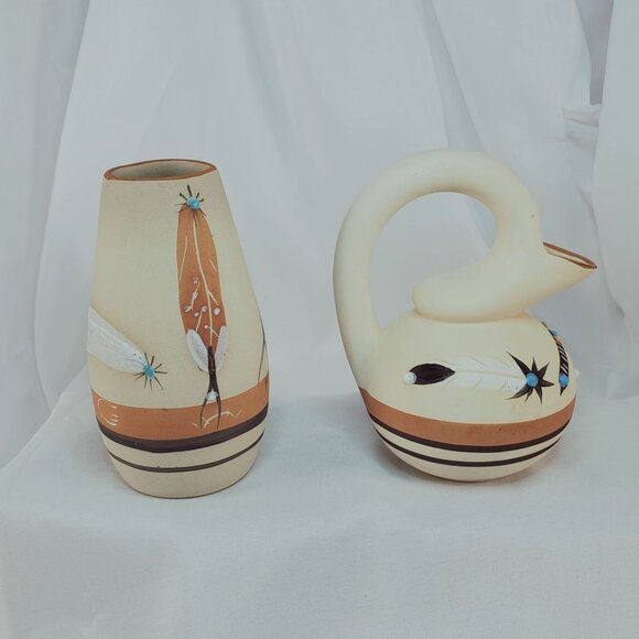 Betty Selby Native American Southwestern Handcrafted Pottery Vase Pitcher - Picture 12 of 15